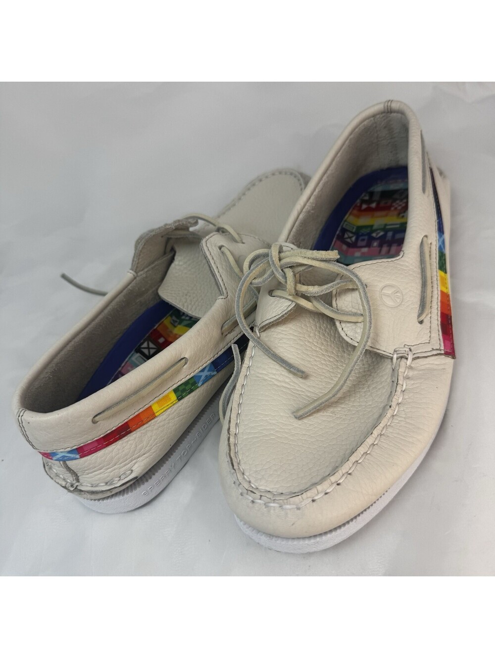 Sperry Top Sider Gay Pride Men's 10 Rainbow White Boat Shoes Casual Beach Vacay